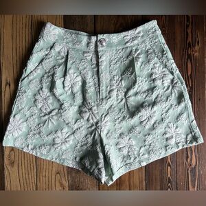 UNBRANDED • light mint green textured floral pattern high-waisted shorts pleats